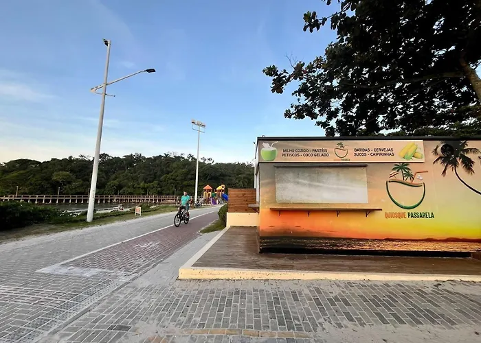 B910 - Apto P/05 Pessoas C/ Piscina Perto Da Praia Bombinhas